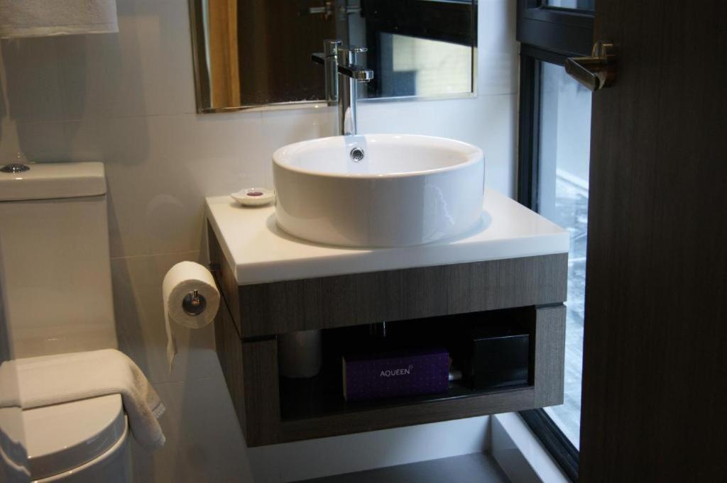 Amrise Hotel Kitchener Singapore Esterno foto