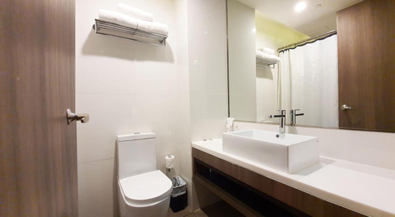Amrise Hotel Kitchener Singapore Esterno foto