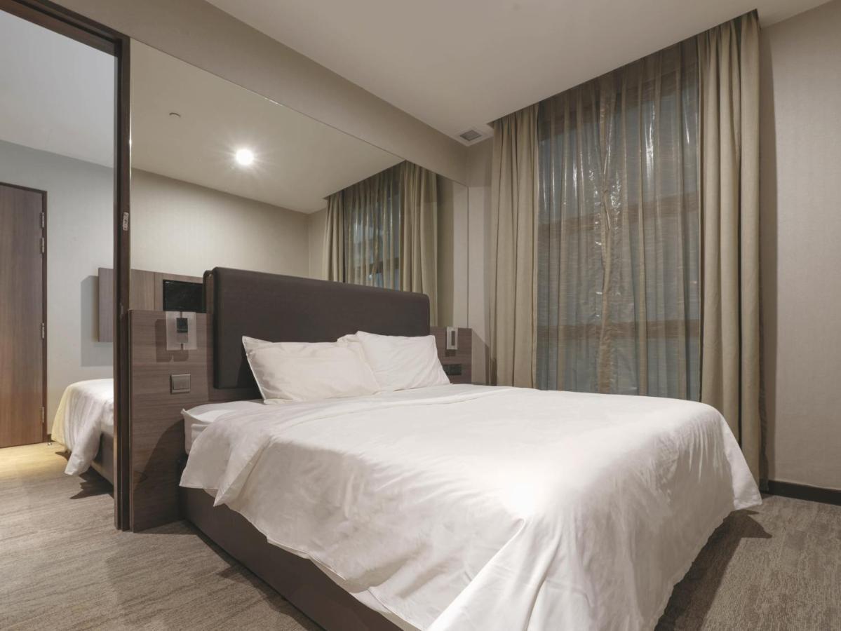 Amrise Hotel Kitchener Singapore Esterno foto