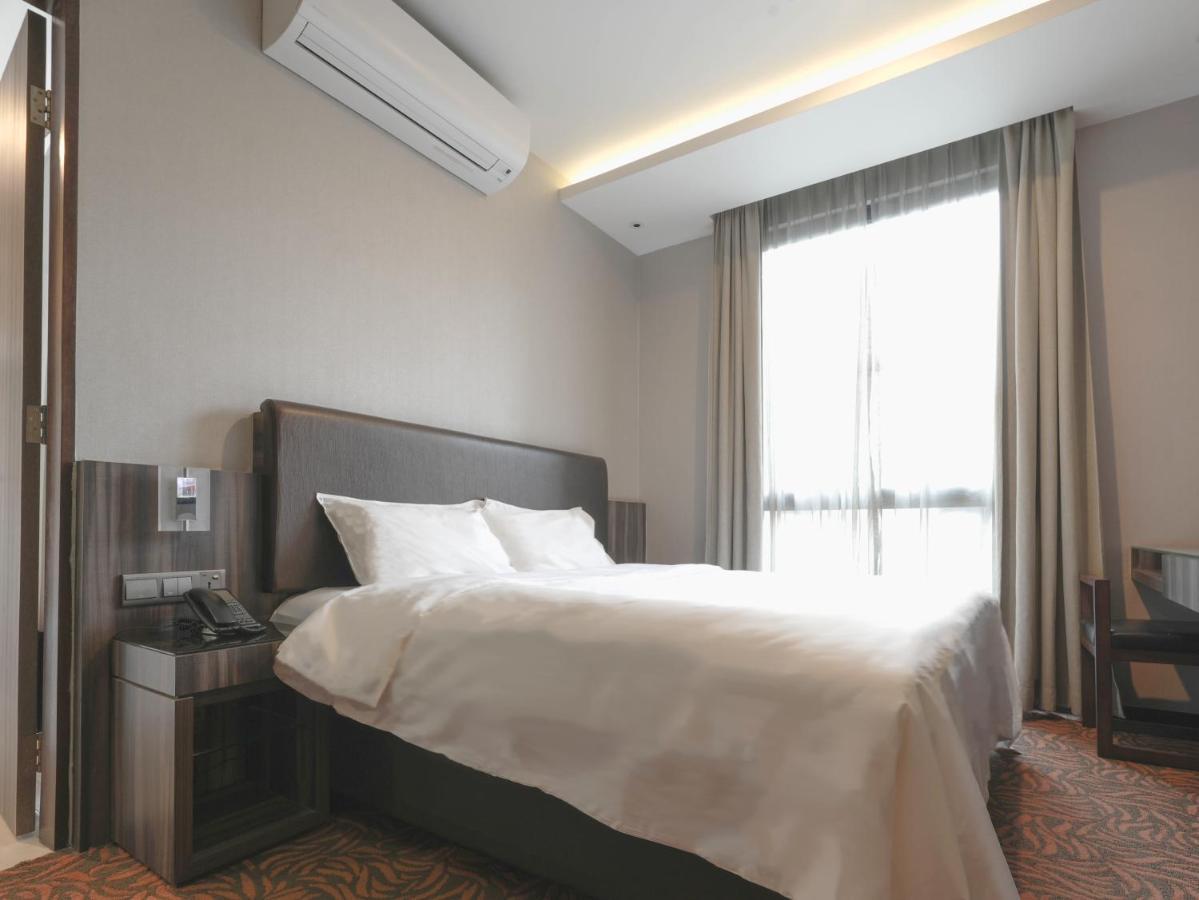Amrise Hotel Kitchener Singapore Esterno foto